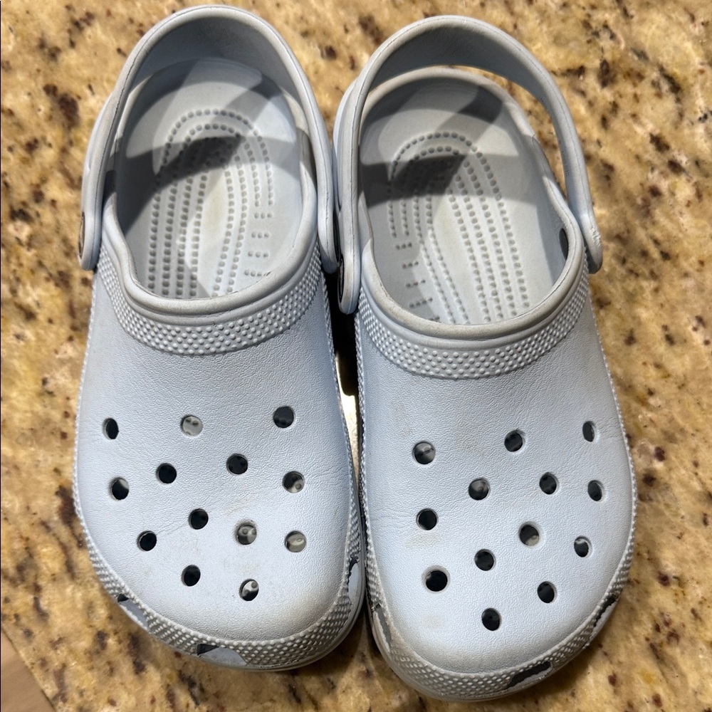 CROCS Light Blue Classic Slip-On Clogs Size J3
